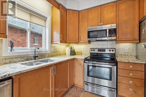 2232 Creekview Drive, Burlington, ON - Indoor Photo Showing Kitchen With Double Sink