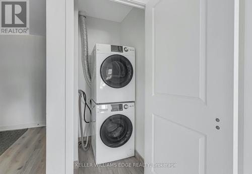 707 - 2007 James Street, Burlington, ON - Indoor Photo Showing Laundry Room