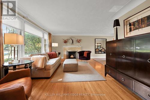 349 Shoreview Road, Burlington, ON - Indoor Photo Showing Living Room With Fireplace