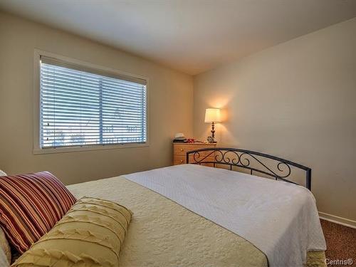 Chambre Ã Â coucher - 932 Rue Du Ruisseau, Saint-Jérôme, QC - Indoor Photo Showing Bedroom