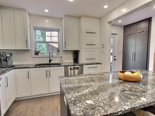 Cuisine - 4450 Rg Valmont, Rouyn-Noranda, QC - Indoor Photo Showing Kitchen With Upgraded Kitchen