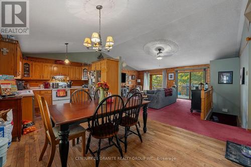 81 Lakeview Road, Bancroft, ON - Indoor Photo Showing Dining Room