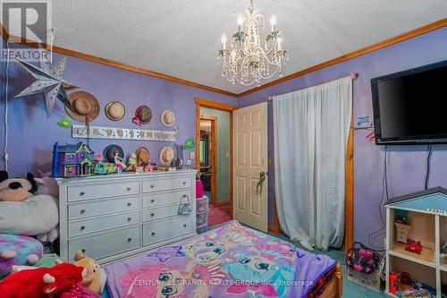 81 Lakeview Road, Bancroft, ON - Indoor Photo Showing Bedroom