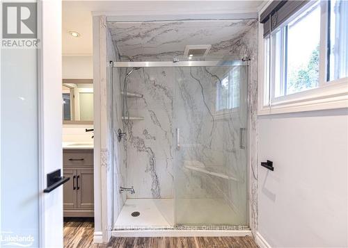 362 Tallwood Drive, Orillia, ON - Indoor Photo Showing Bathroom