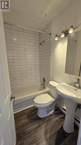 1092 Wellington St E, Sault Ste Marie, ON - Indoor Photo Showing Bathroom