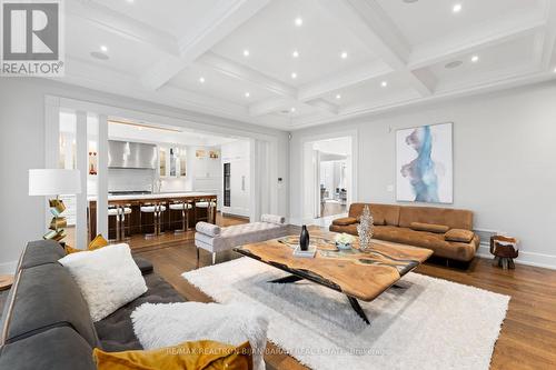 238 St Leonards Avenue, Toronto, ON - Indoor Photo Showing Living Room