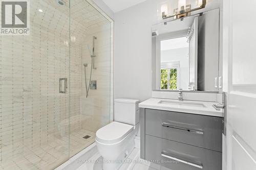 238 St Leonards Avenue, Toronto, ON - Indoor Photo Showing Bathroom