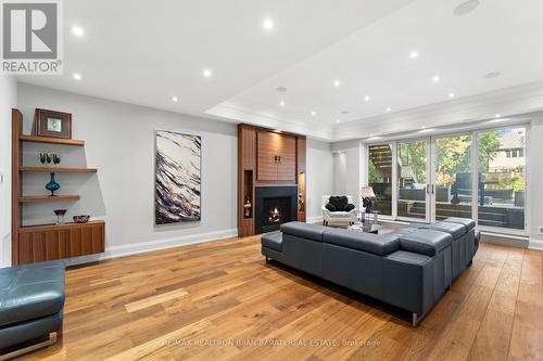 238 St Leonards Avenue, Toronto, ON - Indoor Photo Showing Living Room With Fireplace