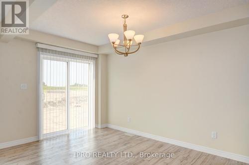 29 Arlington Parkway, Brant, ON - Indoor Photo Showing Other Room