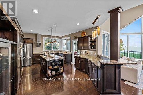 263 Lakeshore Road, Brighton, ON - Indoor Photo Showing Kitchen With Upgraded Kitchen