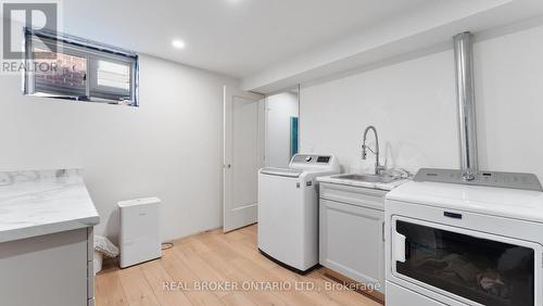 7 Coventry Court, Norfolk, ON - Indoor Photo Showing Laundry Room