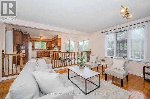 187 Municipal Street, Guelph, ON - Indoor Photo Showing Living Room