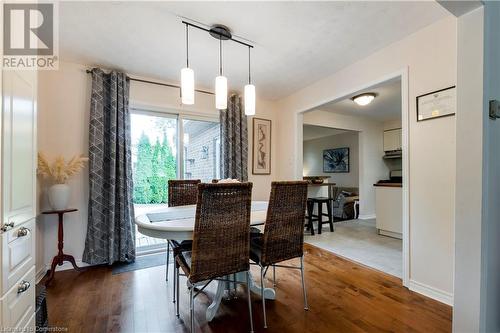 1098 Stephenson Drive, Burlington, ON - Indoor Photo Showing Dining Room