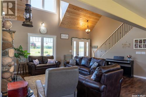 Turtle Lake Acreage, Turtle Lake, SK - Indoor Photo Showing Living Room