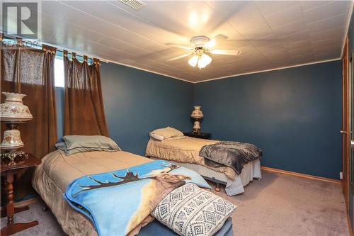 10 Laurier Lane, Warren, ON - Indoor Photo Showing Bedroom