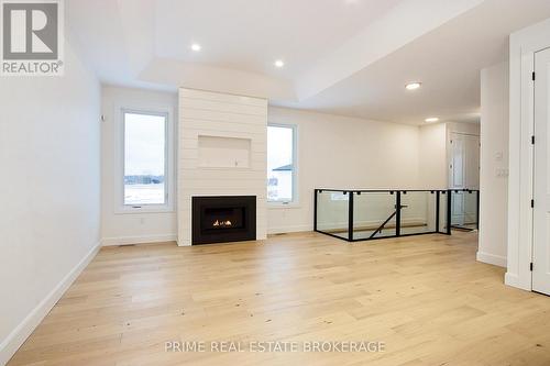 71 - 11 Coastal Crescent, Lambton Shores (Grand Bend), ON - Indoor With Fireplace