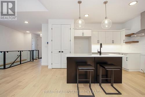 71 - 11 Coastal Crescent, Lambton Shores (Grand Bend), ON - Indoor Photo Showing Kitchen With Upgraded Kitchen