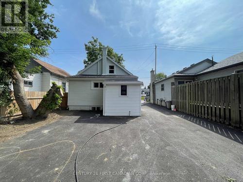 271 Highbury Avenue, London, ON - Outdoor With Exterior