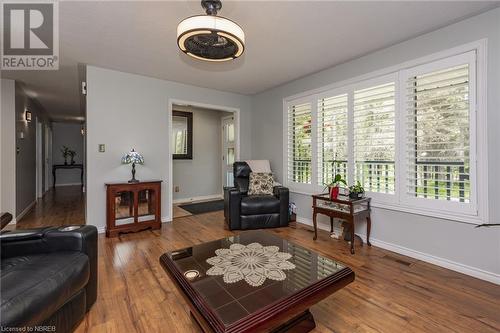 668 Lavigne Road, Corbeil, ON - Indoor Photo Showing Living Room