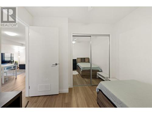 883 Academy Way Unit# Ph3, Kelowna, BC - Indoor Photo Showing Other Room