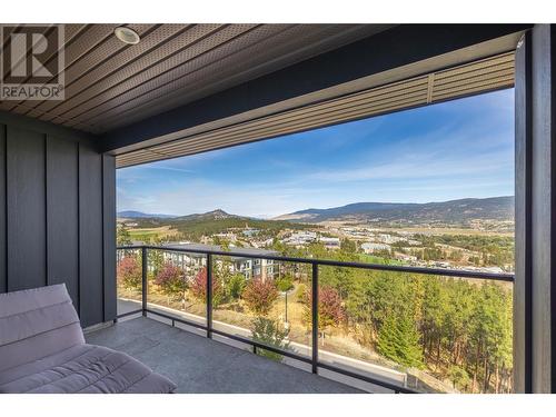 883 Academy Way Unit# Ph3, Kelowna, BC - Outdoor With Balcony With View With Exterior