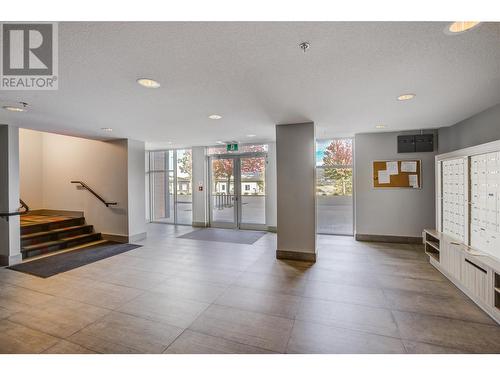 883 Academy Way Unit# Ph3, Kelowna, BC 