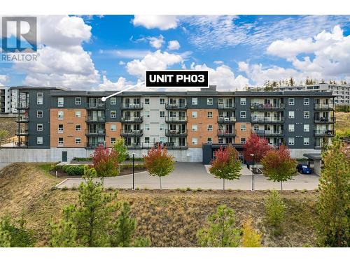 883 Academy Way Unit# Ph3, Kelowna, BC - Outdoor With Balcony With Facade