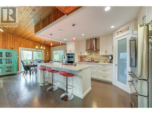 3972 Desert Pines Avenue, Peachland, BC - Indoor Photo Showing Kitchen With Upgraded Kitchen