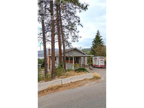 3972 Desert Pines Avenue, Peachland, BC - Outdoor