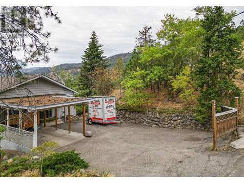 3972 Desert Pines Avenue, Peachland, BC - Outdoor