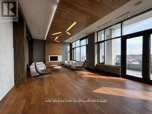 321 South Park Road, Markham, ON - Indoor Photo Showing Other Room With Fireplace