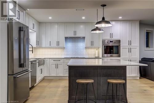 740494 10 Sideroad, Chatsworth (Twp), ON - Indoor Photo Showing Kitchen With Upgraded Kitchen