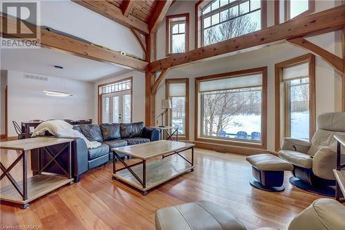 saoring great room with southern looking window wall - 740494 10 Sideroad, Chatsworth (Twp), ON - Indoor Photo Showing Living Room