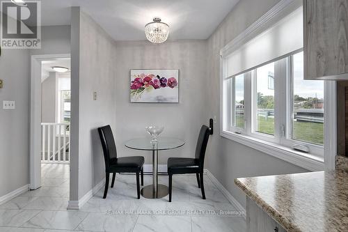 1 - 1 Spruce Street, Wasaga Beach, ON - Indoor Photo Showing Dining Room