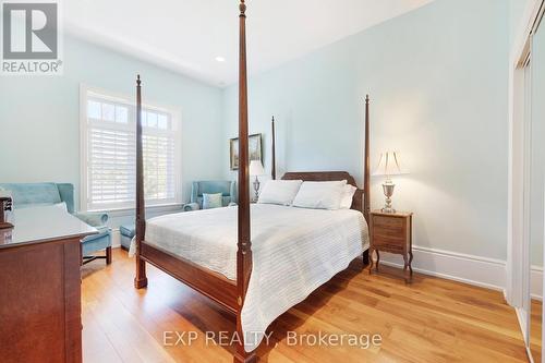 75 Indian Trail, Collingwood, ON - Indoor Photo Showing Bedroom