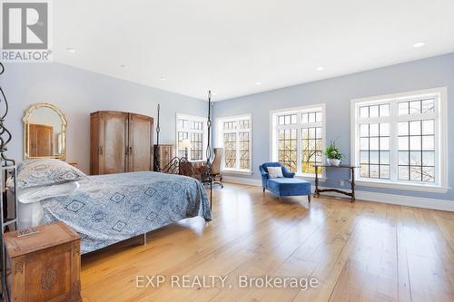 75 Indian Trail, Collingwood, ON - Indoor Photo Showing Bedroom