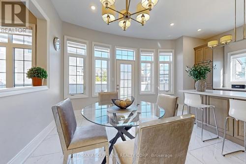 459 Threshing Mill Boulevard, Oakville, ON - Indoor Photo Showing Dining Room