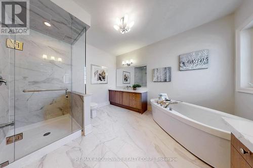 459 Threshing Mill Boulevard, Oakville, ON - Indoor Photo Showing Bathroom