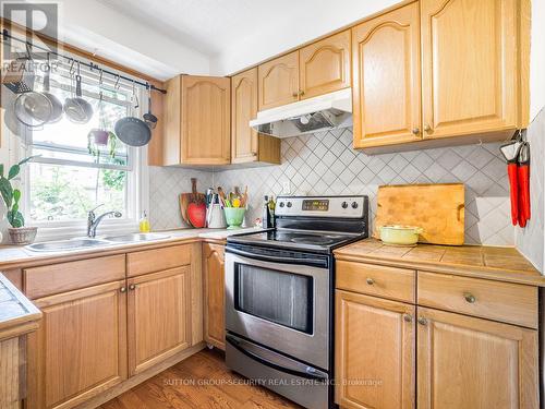 147 Hope Street, Toronto, ON - Indoor Photo Showing Kitchen With Double Sink