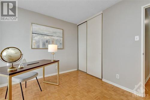 515 St Laurent Boulevard Unit#1809, Ottawa, ON 