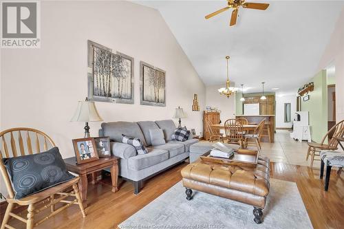 383 Lenore, Belle River, ON - Indoor Photo Showing Living Room