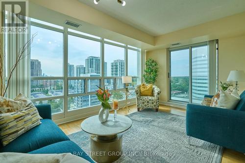 1815 - 35 Bales Avenue, Toronto, ON - Indoor Photo Showing Living Room