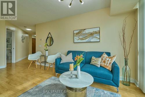 1815 - 35 Bales Avenue, Toronto, ON - Indoor Photo Showing Living Room