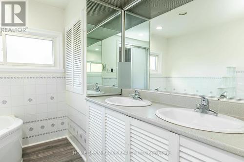 1 Lowell Avenue, Toronto, ON - Indoor Photo Showing Bathroom