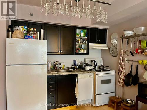 605 - 210 Victoria Street, Toronto, ON - Indoor Photo Showing Kitchen