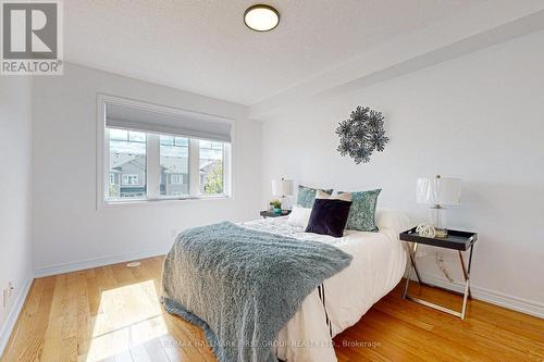 90 Tabaret Crescent, Oshawa, ON - Indoor Photo Showing Bedroom