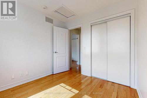 90 Tabaret Crescent, Oshawa, ON - Indoor Photo Showing Other Room