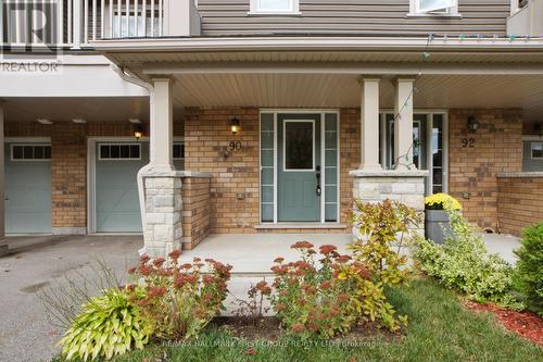 90 Tabaret Crescent, Oshawa, ON - Outdoor