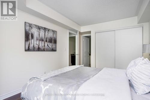 202 - 4 Brandy Lane Drive, Collingwood, ON - Indoor Photo Showing Bedroom