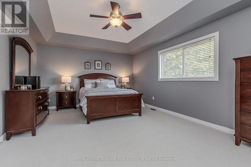 2339 Orchard Road, Burlington, ON - Indoor Photo Showing Bedroom